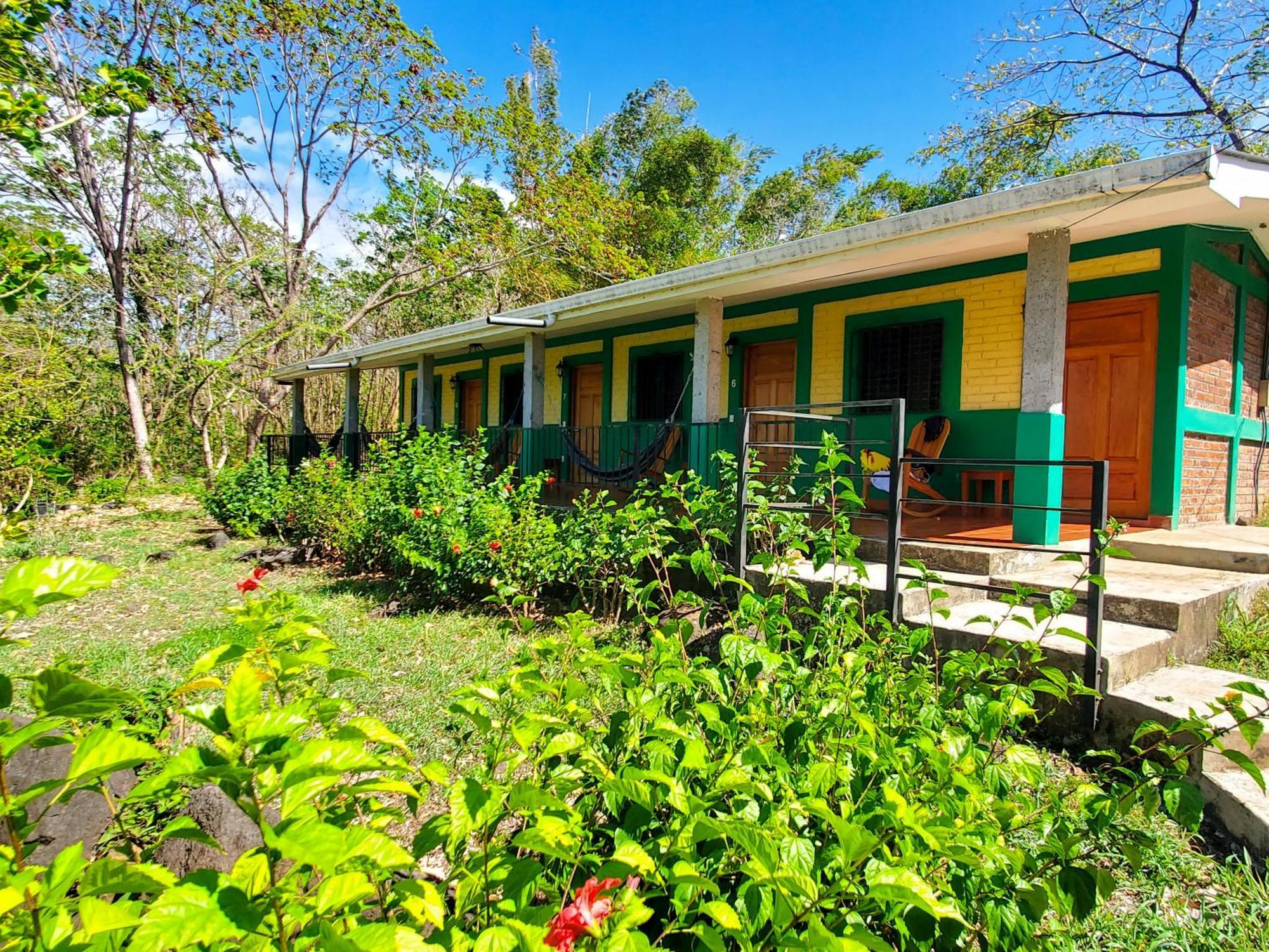 El Encanto Garden Hotel Santa Cruz Eksteriør bilde