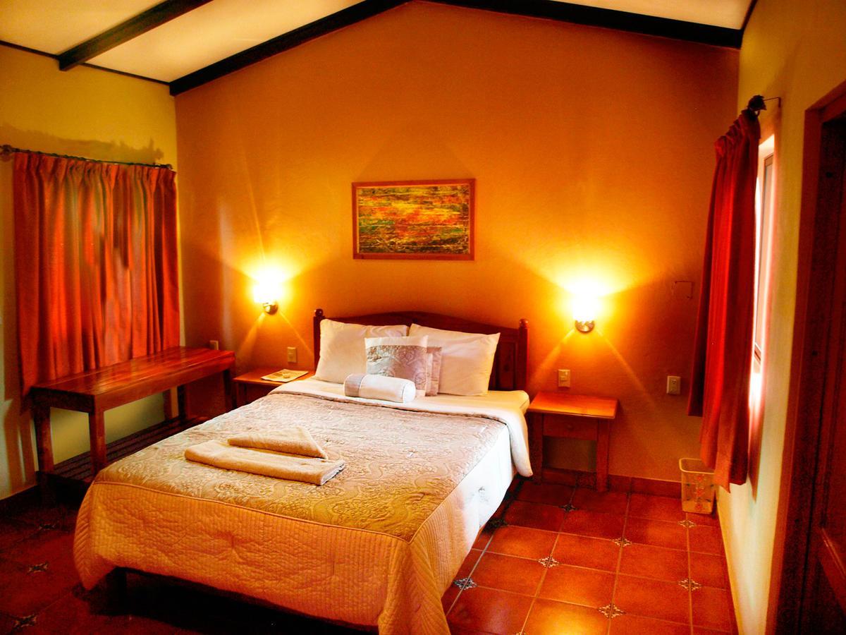 El Encanto Garden Hotel Santa Cruz Eksteriør bilde