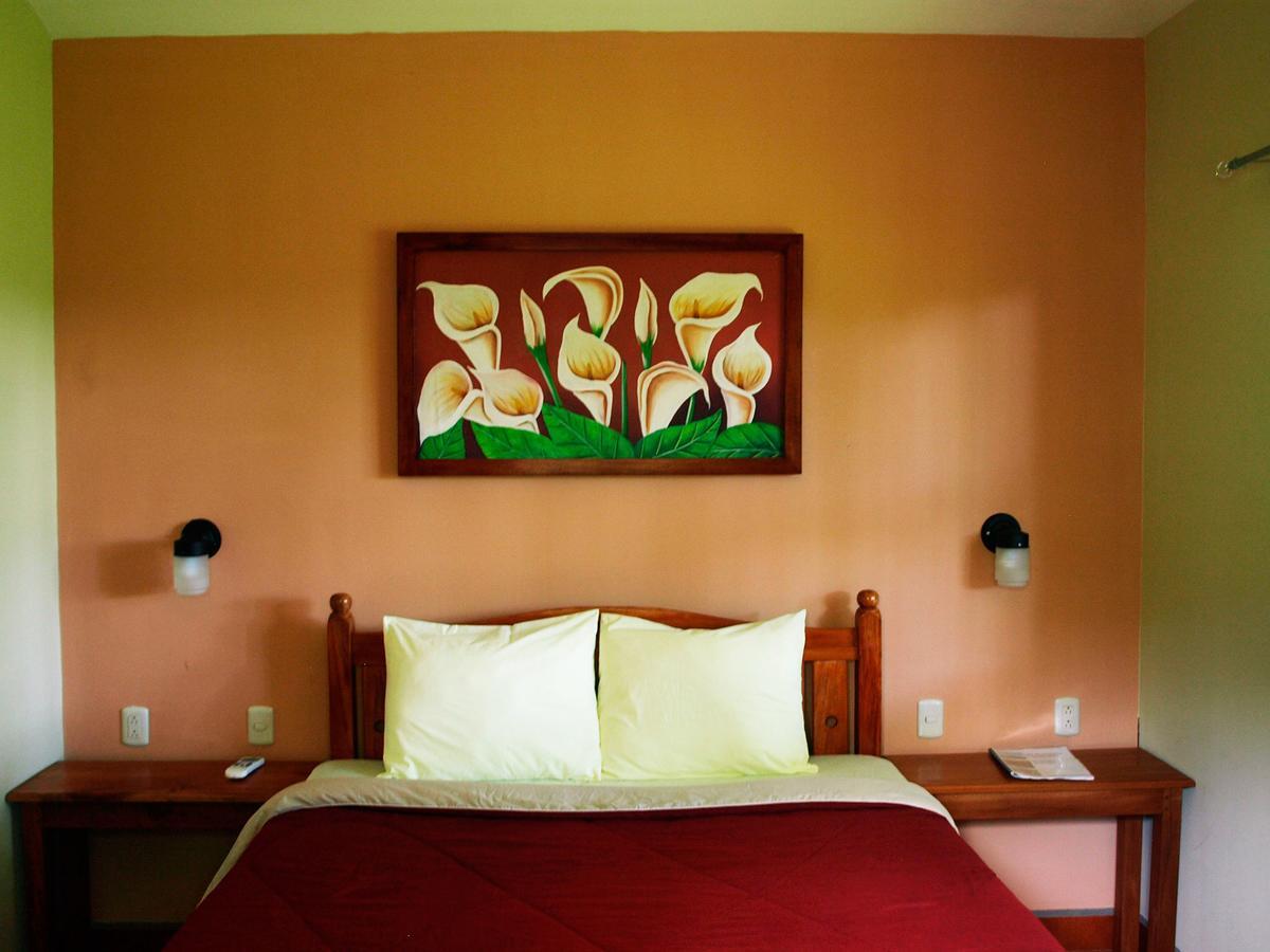 El Encanto Garden Hotel Santa Cruz Eksteriør bilde
